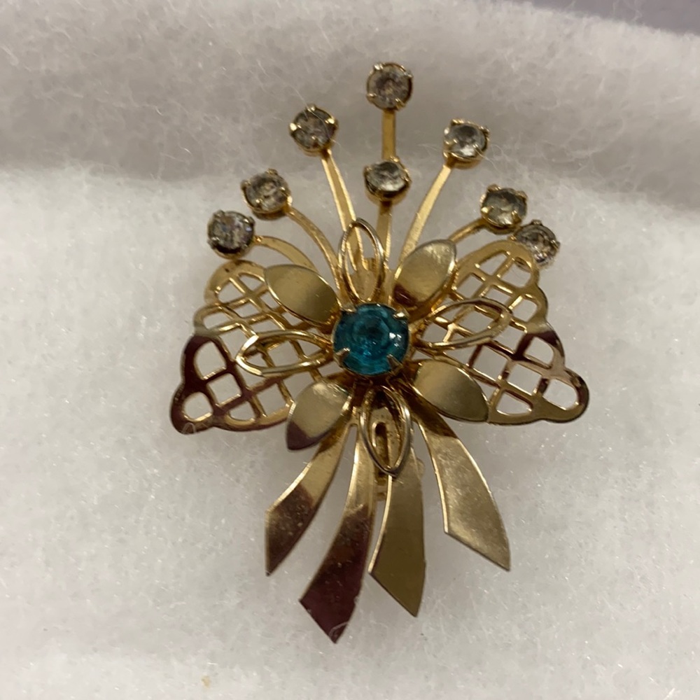 Vintage gold crystal pin